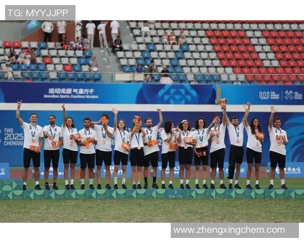 成都飞盘队荣登全国耐力排行榜第三名展现卓越实力与团队精神